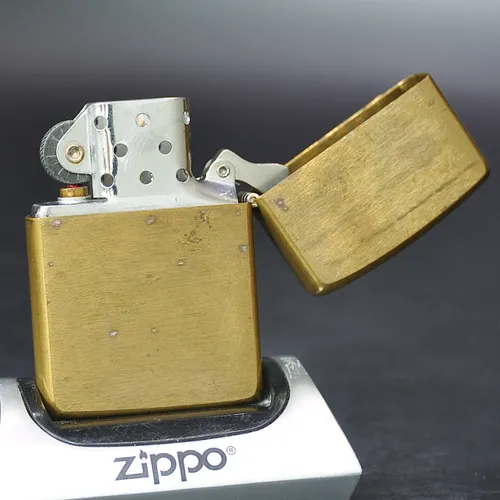 ZIPPO XƯA 1994 - HÀNG XƯA THẬP NIÊN 90s _ CHỦ ĐỀ MARLBORO