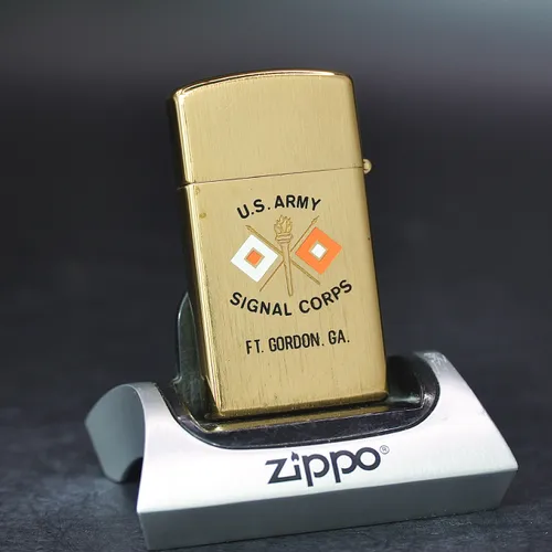 ZIPPO XƯA SLIM GOLD PLATED 1976 - HÀNG XƯA THẬP NIÊN 70s _ CHỦ ĐỀ DIAGONAL SWIRL