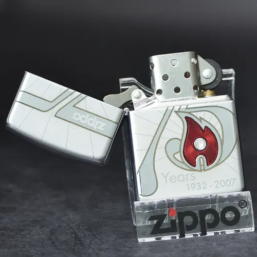 ZIPPO XƯA BẢN ĐẶC BIỆT 2007 - HÀNG XƯA 2000s _ CHỦ ĐỀ KỶ NIỆM 75 NĂM THÀNH LẬP