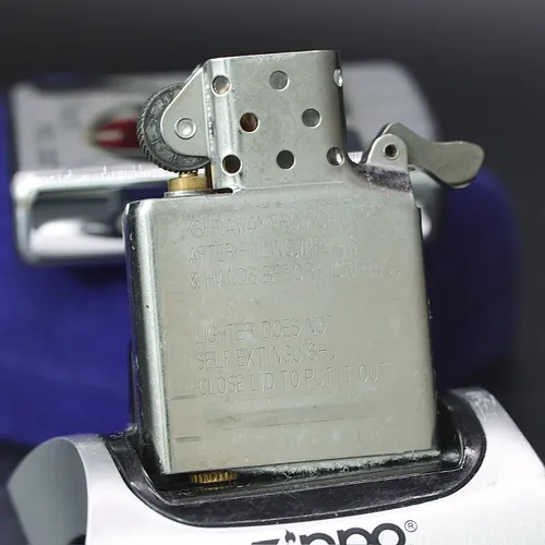 ZIPPO XƯA BẢN ĐẶC BIỆT 2007 - HÀNG XƯA 2000s _ CHỦ ĐỀ KỶ NIỆM 75 NĂM THÀNH LẬP