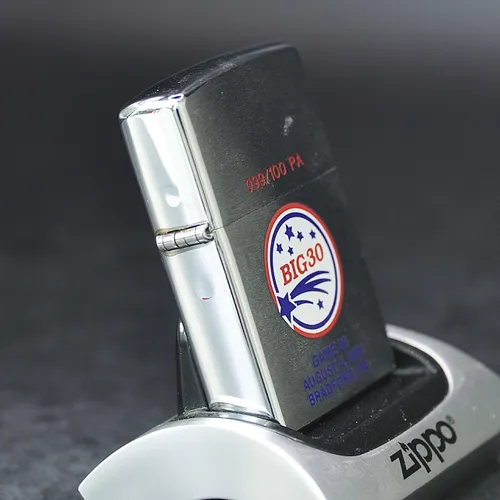 ZIPPO XƯA 2000 - HÀNG XƯA 2000s _ CHỦ ĐỀ THE BIG 30 GAME PA
