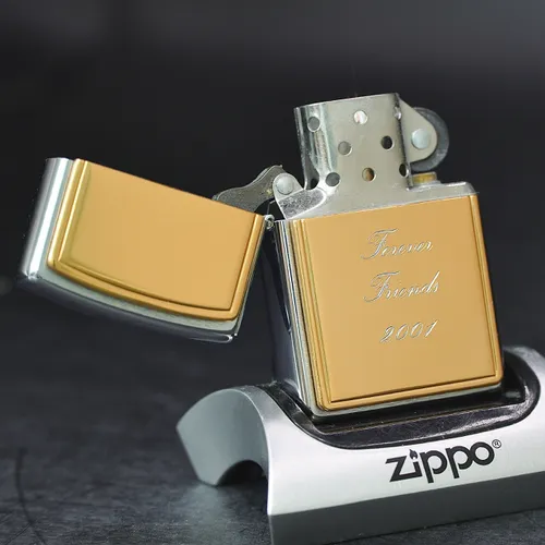 ZIPPO XƯA 2000 - HÀNG XƯA 2000s _ CHỦ ĐỀ FOREVER FRIENDS 2001
