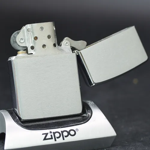 ZIPPO XƯA 1997- HÀNG XƯA THẬP NIÊN 90s _ CHỦ ĐỀ TÀU CHIẾN FGS LUBECK F214