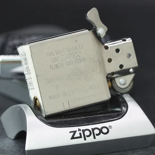 ZIPPO XƯA 1997- HÀNG XƯA THẬP NIÊN 90s _ CHỦ ĐỀ VENETIAN DESIGN