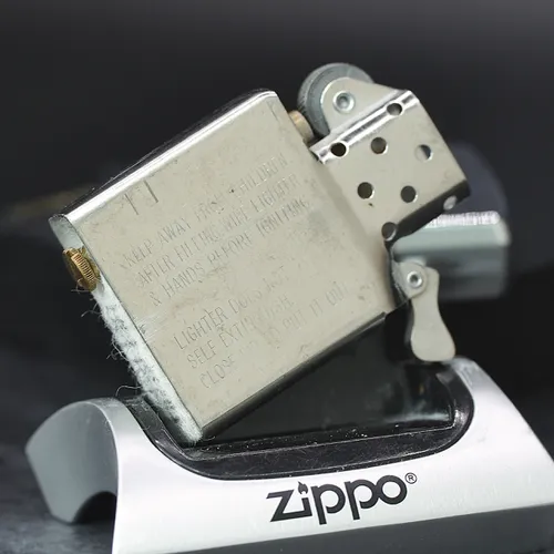 ZIPPO XƯA 1997- HÀNG XƯA THẬP NIÊN 90s _ CHỦ ĐỀ TÀU CHIẾN FREGATTE AUGSBURG