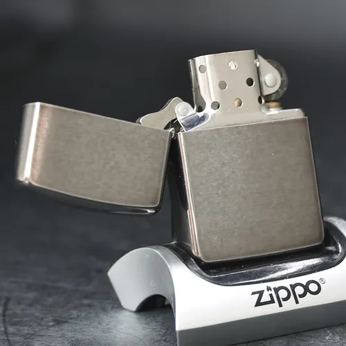 ZIPPO XƯA 1993 - HÀNG XƯA THẬP NIÊN 90s _ CHỦ ĐỀ BLACK ICE