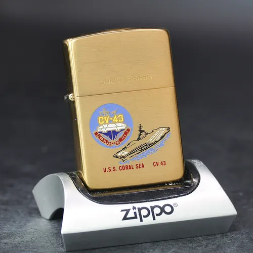 ZIPPO XƯA CHU NIÊN 32-86 - HÀNG XƯA THẬP NIÊN 80s _ CHỦ ĐỀ TÀU CHIẾN CORAL SEA CV 43