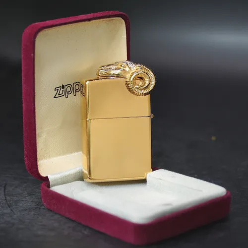 ZIPPO XƯA ĐẶC BIỆT 1994  - HÀNG XƯA THẬP NIÊN 90s _ CHỦ ĐỀ GOLDEN GOAT HEAD