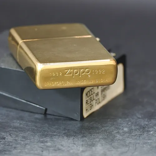 ZIPPO XƯA CHU NIÊN 32-92  - HÀNG XƯA THẬP NIÊN 90s _ CHỦ ĐỀ SOLID BRASS