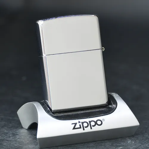 ZIPPO XƯA 2003 - HÀNG XƯA 2000s _ CHỦ ĐỀ ISAF