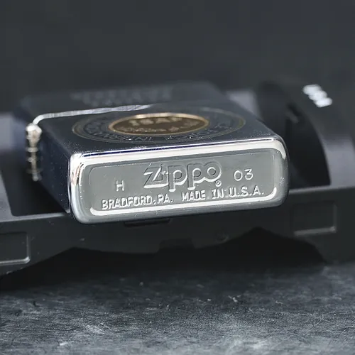 ZIPPO XƯA 2003 - HÀNG XƯA 2000s _ CHỦ ĐỀ ISAF