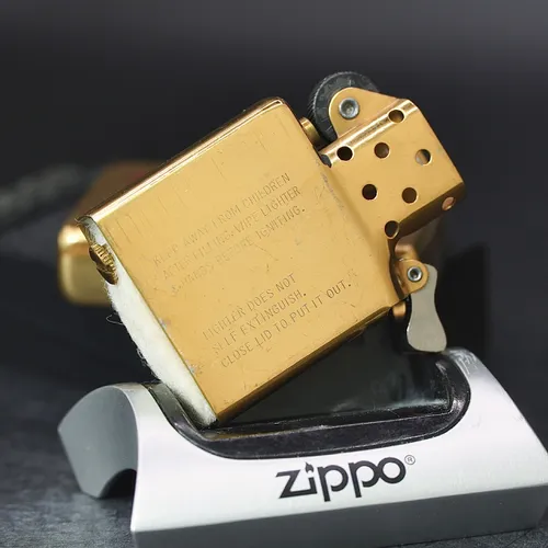 ZIPPO XƯA CHU NIÊN 32-86 - HÀNG XƯA THẬP NIÊN 80s _ CHỦ ĐỀ TÀU CHIẾN CORAL SEA CV 43