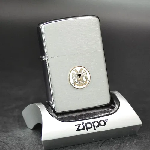 ZIPPO XƯA 1975 - HÀNG XƯA THẬP NIÊN 70s _ CHỦ ĐỀ SPES MEA IN DEO EST