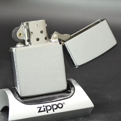 ZIPPO XƯA 1975 - HÀNG XƯA THẬP NIÊN 70s _ CHỦ ĐỀ SPES MEA IN DEO EST
