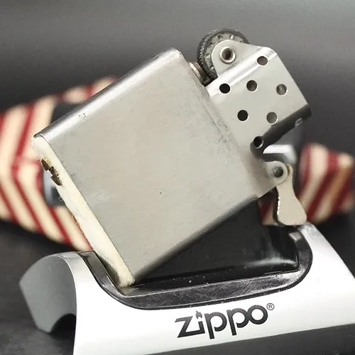 ZIPPO XƯA 1953 - HÀNG XƯA THẬP NIÊN 50s _ CHỦ ĐỀ KEARNEY