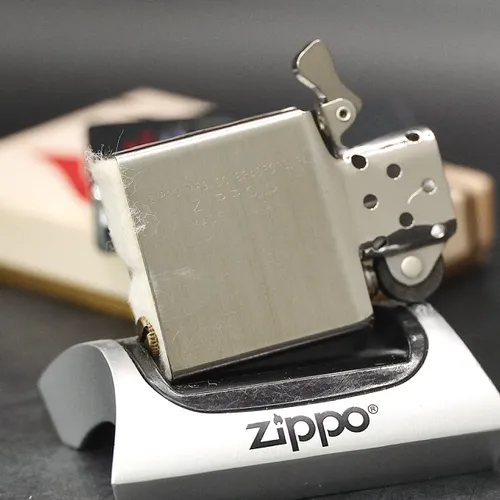 ZIPPO XƯA 1977 - HÀNG XƯA THẬP NIÊN 70s _ CHỦ ĐỀ USS AMERICA CV 66