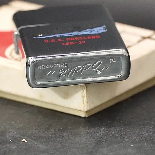 ZIPPO XƯA 1978 - HÀNG XƯA THẬP NIÊN 70s _ CHỦ ĐỀ USS PORTLAND LSD 37