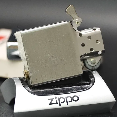 ZIPPO XƯA 1982 - HÀNG XƯA THẬP NIÊN 80s _ CHỦ ĐỀ CARDIFF