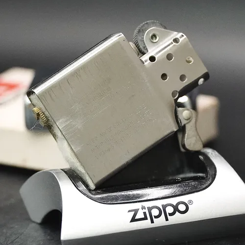 ZIPPO XƯA 1982 - HÀNG XƯA THẬP NIÊN 80s _ CHỦ ĐỀ CARDIFF