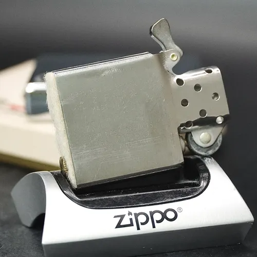 ZIPPO XƯA 1976 - HÀNG XƯA THẬP NIÊN 70s _ CHỦ ĐỀ TRƠN BẢN