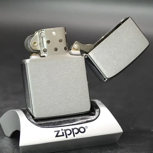ZIPPO XƯA 1974 - HÀNG XƯA THẬP NIÊN 70s _ CHỦ ĐỀ FAMOUS SIGNATURE