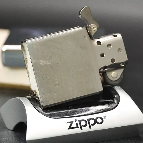 ZIPPO XƯA 1974 - HÀNG XƯA THẬP NIÊN 70s _ CHỦ ĐỀ FAMOUS SIGNATURE
