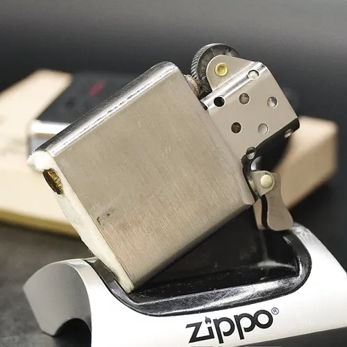 ZIPPO XƯA 1969 - HÀNG XƯA THẬP NIÊN 60s _ CHỦ ĐỀ HENNES TRUCKING