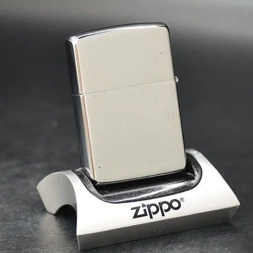 ZIPPO XƯA 1966 - HÀNG XƯA THẬP NIÊN 60s _ CHỦ ĐỀ INA