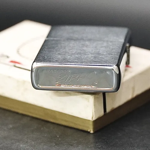 ZIPPO XƯA 1965 - HÀNG XƯA THẬP NIÊN 60s _ CHỦ ĐỀ FAIRCHILD