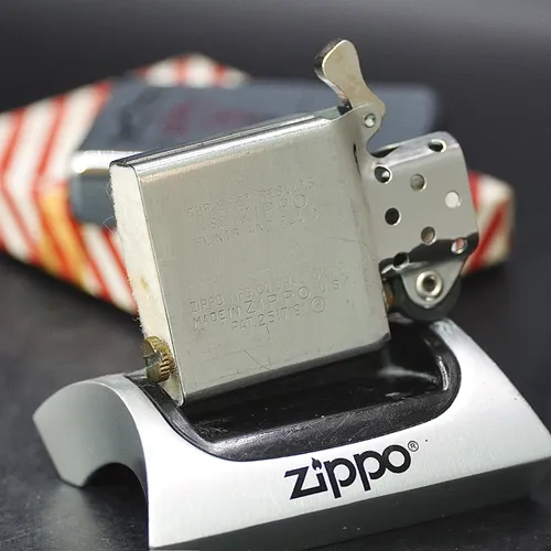 ZIPPO XƯA 1959 - HÀNG XƯA THẬP NIÊN 50s _ CHỦ ĐỀ CANTEEN
