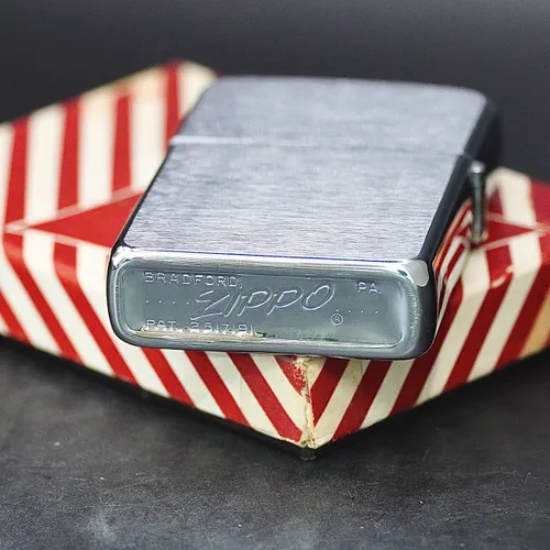 ZIPPO XƯA 1957 - HÀNG XƯA THẬP NIÊN 50s _ CHỦ ĐỀ SHEFFIELD