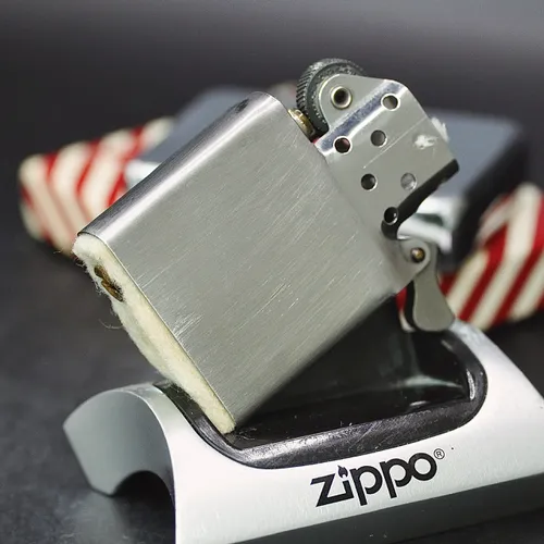 ZIPPO XƯA 1951 - HÀNG XƯA THẬP NIÊN 50s _ CHỦ ĐỀ WEHLE ELECTRIC RED