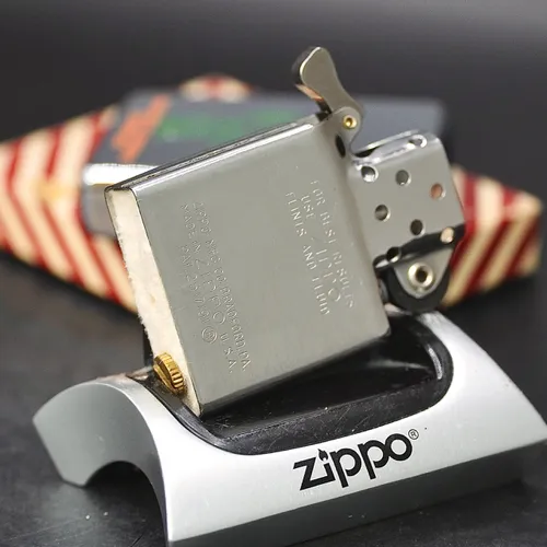 ZIPPO XƯA 1959 - HÀNG XƯA THẬP NIÊN 50s _ CHỦ ĐỀ CHEVRON CLUB