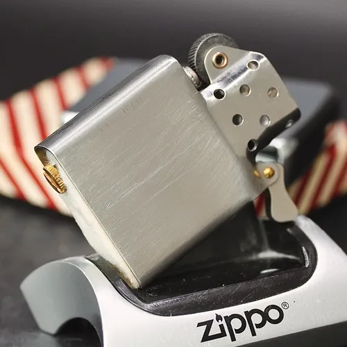 ZIPPO XƯA 1956 - HÀNG XƯA THẬP NIÊN 50s _ CHỦ ĐỀ GATTINEAU