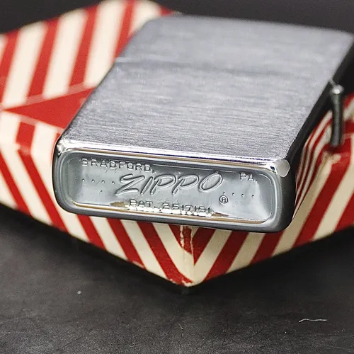 ZIPPO XƯA 1958 - HÀNG XƯA THẬP NIÊN 50s _ CHỦ ĐỀ BEECHCRAFT T-34