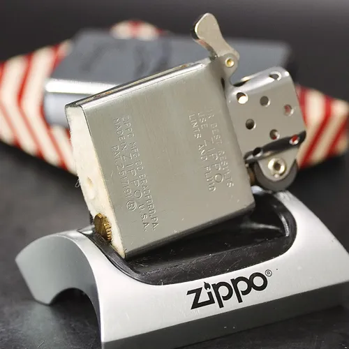 ZIPPO XƯA 1958 - HÀNG XƯA THẬP NIÊN 50s _ CHỦ ĐỀ BEECHCRAFT T-34