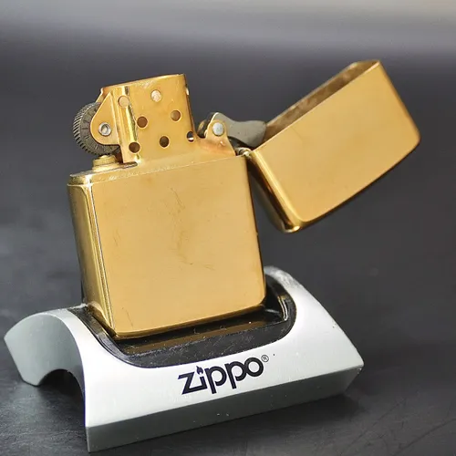 ZIPPO CANADA XƯA 32-92 - HÀNG XƯA THẬP NIÊN 90s _ CHỦ ĐỀ CỜ CANADA