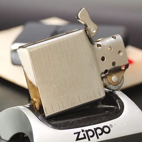 ZIPPO XƯA 1981 - HÀNG XƯA THẬP NIÊN 80s _ CHỦ ĐỀ MÁY BAY HIẾM