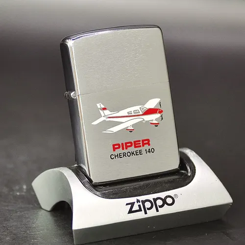 ZIPPO XƯA 1975 - HÀNG XƯA THẬP NIÊN 70s _ CHỦ ĐỀ MÁY BAY PIPER CHEROKEE 140