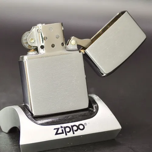 ZIPPO XƯA 1977 - HÀNG XƯA THẬP NIÊN 70s _ CHỦ ĐỀ MÁY BAY GATES LEARJET