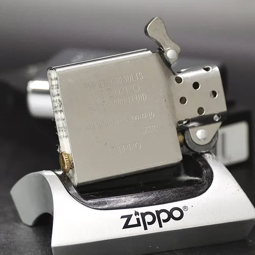 ZIPPO XƯA 1997 - HÀNG XƯA THẬP NIÊN 90s _ CHỦ ĐỀ RIDE THE GROOVE