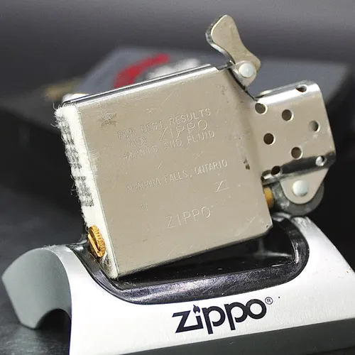 ZIPPO XƯA CANADA 1995 - HÀNG XƯA THẬP NIÊN 90s _ CHỦ ĐỀ INDIAN MOTORCYCLE