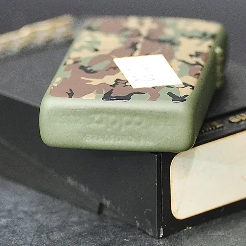 ZIPPO XƯA SLIM 32-90 - HÀNG XƯA THẬP NIÊN 90s _ CHỦ ĐỀ QUÂN SỰ