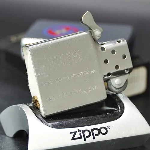 ZIPPO XƯA 1987 - HÀNG XƯA THẬP NIÊN 80s _ CHỦ ĐỀ HẢI QUÂN HOA KỲ