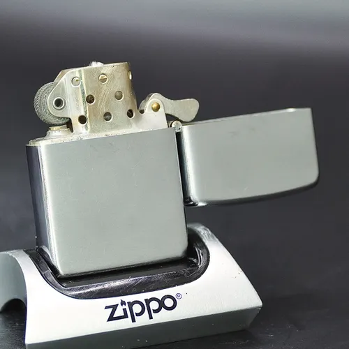 ZIPPO XƯA 1949 - HÀNG XƯA THẬP NIÊN 40s _ CHỦ ĐỀ CHỮ KÝ