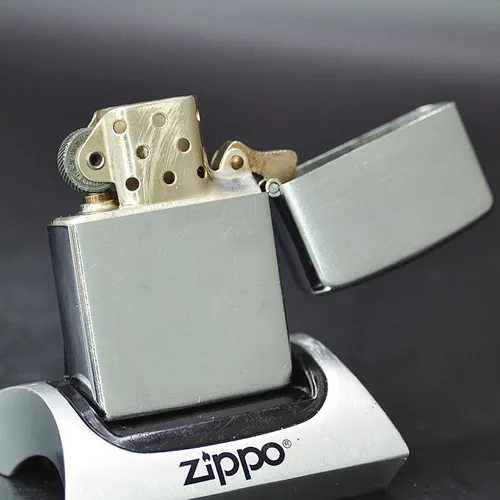 ZIPPO XƯA 1948 - HÀNG XƯA THẬP NIÊN 40s _ CHỦ ĐỀ WCPA