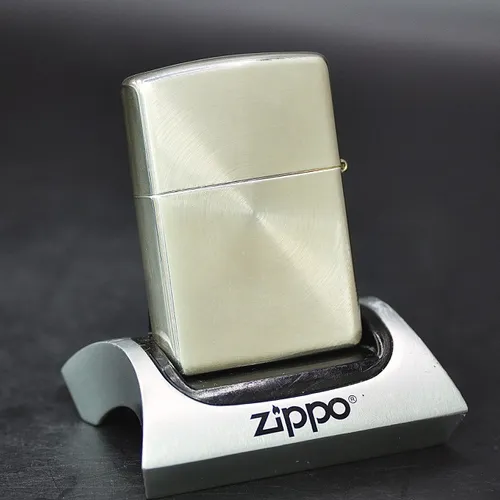 ZIPPO XƯA BẠC KHỐI 2003 - HÀNG XƯA 2000s _ CHỦ ĐỀ HƯỚNG TÂM