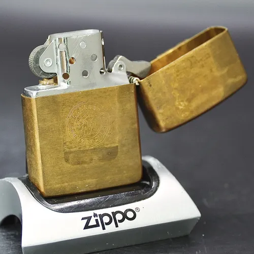 ZIPPO XƯA 1994 - HÀNG XƯA THẬP NIÊN 90s _ CHỦ ĐỀ MARLBORO (2)