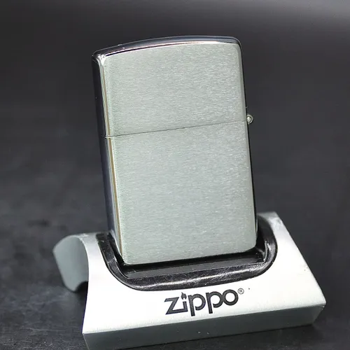 ZIPPO XƯA 1989 - HÀNG XƯA THẬP NIÊN 80s _ CHỦ ĐỀ QUÂN Y HOÀNG GIA ANH