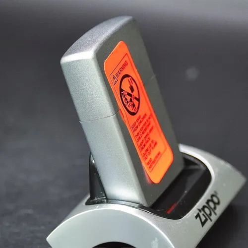 ZIPPO XƯA 2000 - HÀNG XƯA THẬP NIÊN 2000s _ CHỦ ĐỀ DEVIL CRY